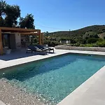 Sunny Klismata
