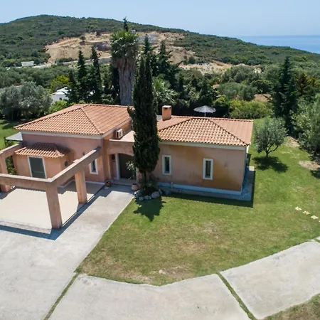 Sunny Villa