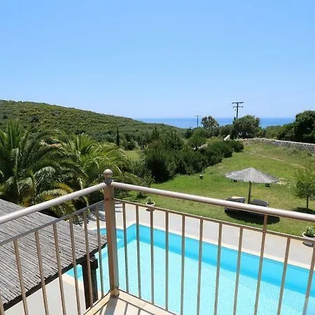 Sunny Villa