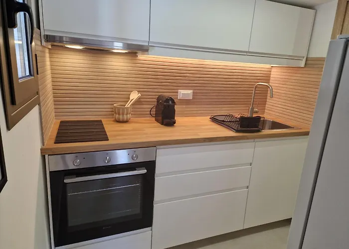 Sunny Villa Klízmata