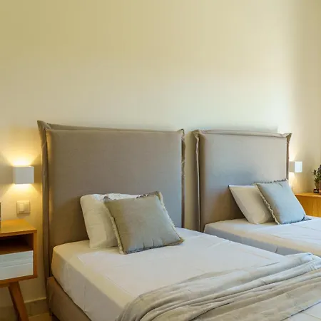 Sunny Villas Klísmata